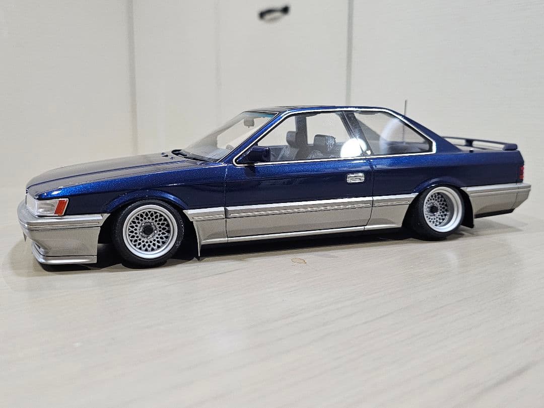 ignitionmodel 1/18 日産　レパード　Ultima