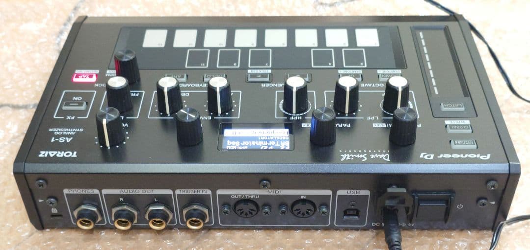 Pioneer DJ アナログシンセサイザー TORAIZ AS-1