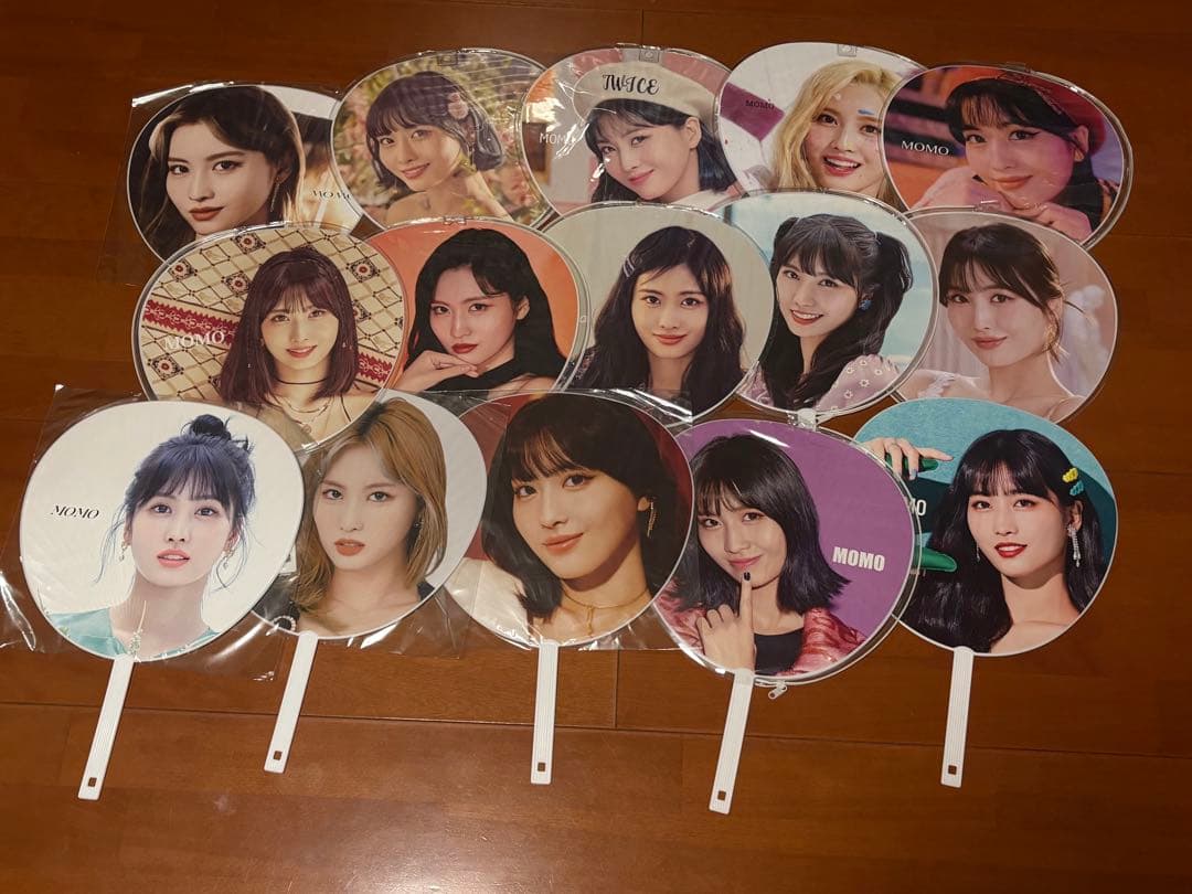 TWICE MOMO モモ うちわ