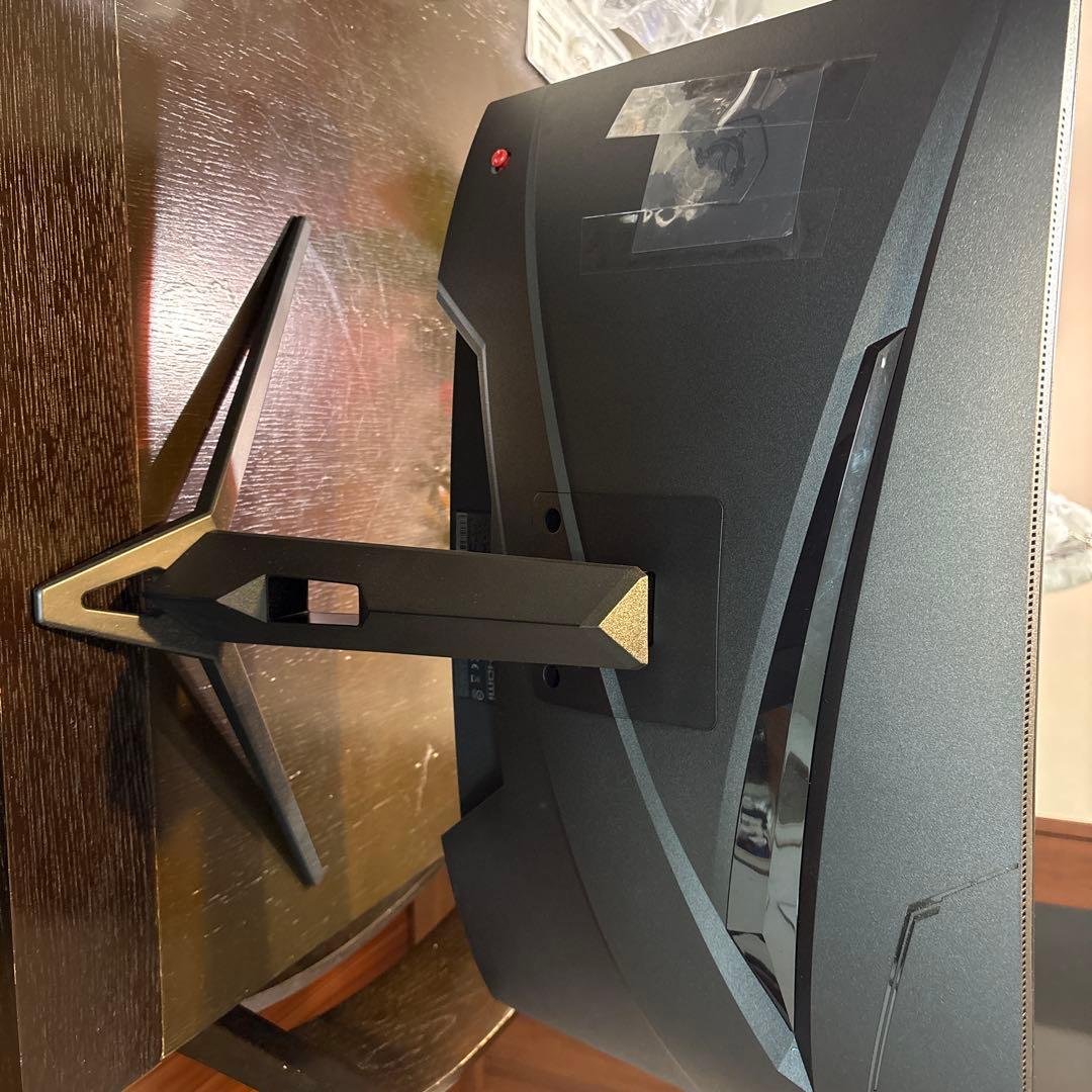 MSI G242C モニター 本体(元箱・付属品付き)