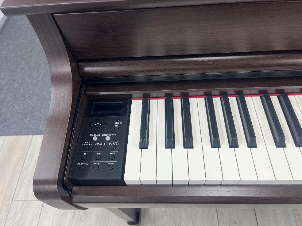 ★81713【電子ピアノ】YAMAHA　SCLP8450DA　24年製