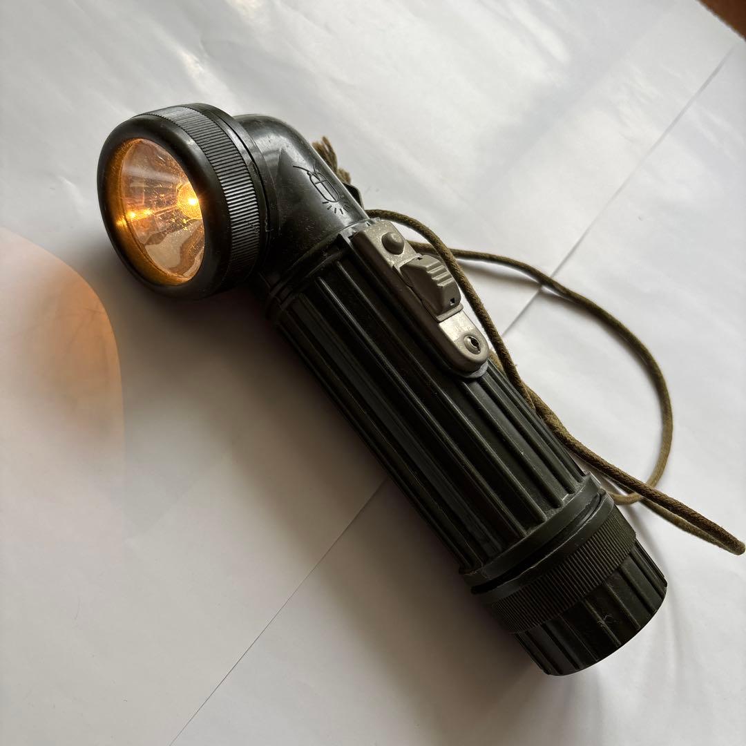 陸自 自衛隊 L 型 ライト 昭和 レトロ 装備 官給品 可動品 蛍マーク