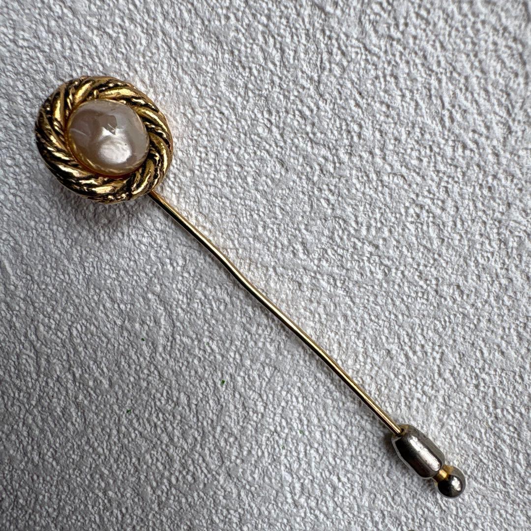 ✨CHANEL brooch✨シャネルブローチ❤️シャネルピンブローチ　GOLD