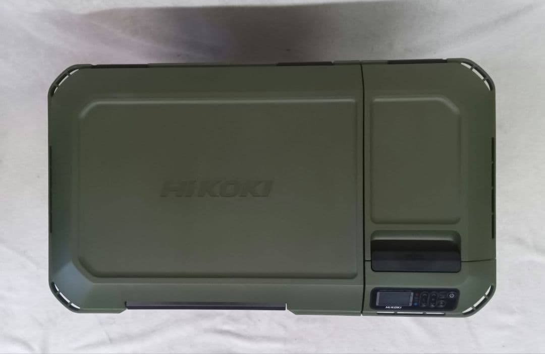HiKOKI コードレス冷温庫　UL 18DB　デジタル温度表示付き　ハイコーキ