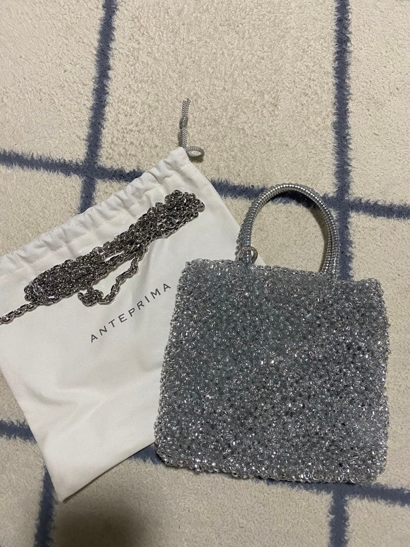 アンテプリマ　スタンダードミニアトゥーラ　シルバー