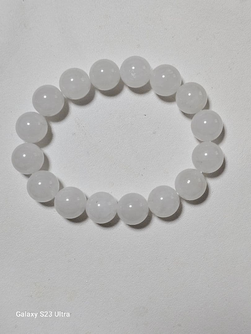 乙女鉱山産乙女水晶１２mm１６玉　上質ブレスレット