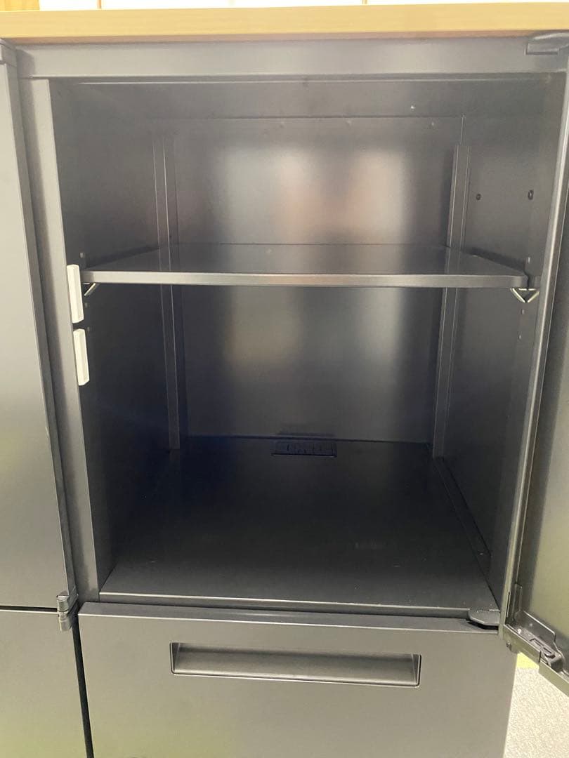 本日販売終了 内田洋行 パーソナルロッカー ブラック　天板付 メールボックス