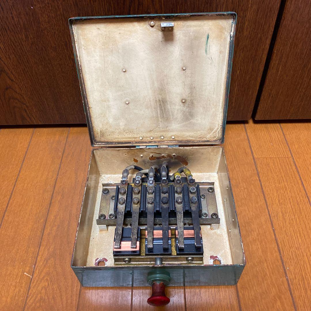 鉄道部品 保護接地