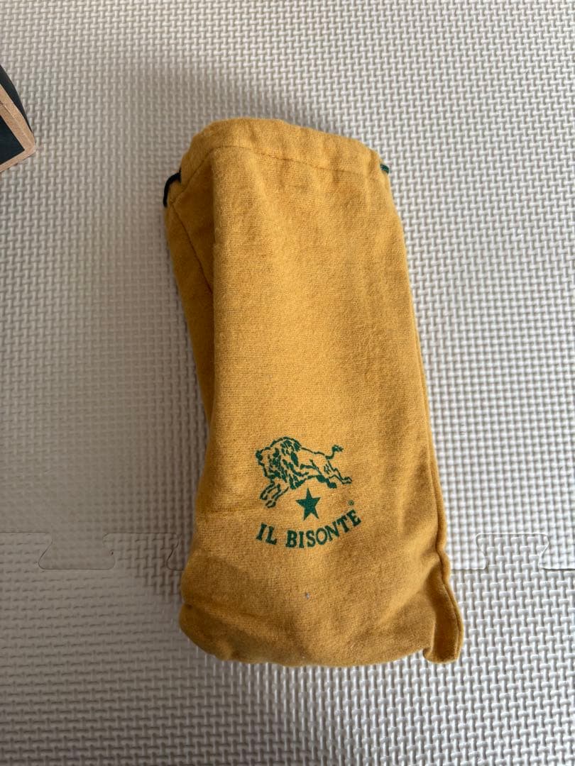 IL BISONTE 赤 レザー 筆箱