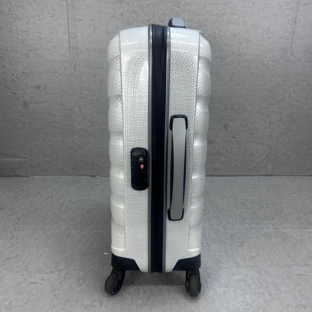 サムソナイト　ファイヤーライト55 35L機内持込 ホワイト　キャリーケース