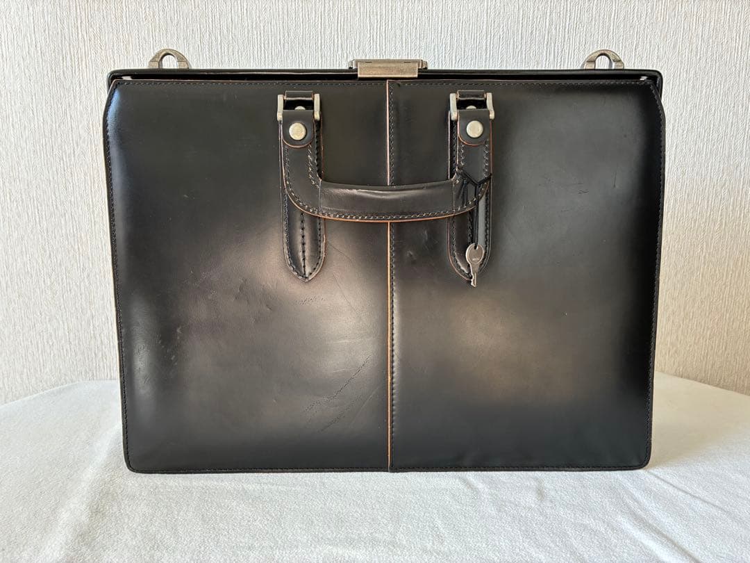 修二さん専用　COMPLEX GARDENS（鍵、ショルダーストラップ付き）