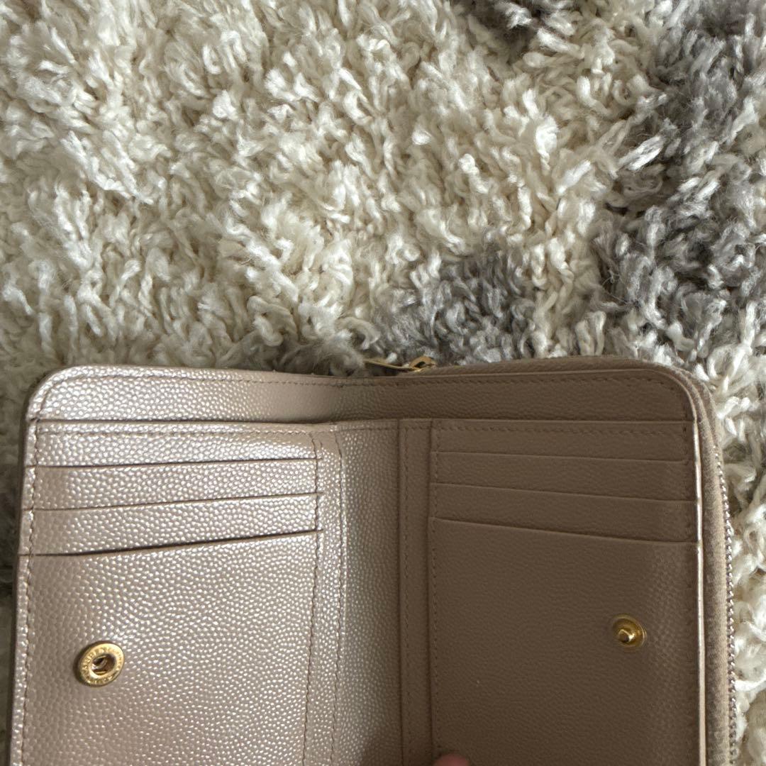 YSL ベージュ キルティング ミニ財布