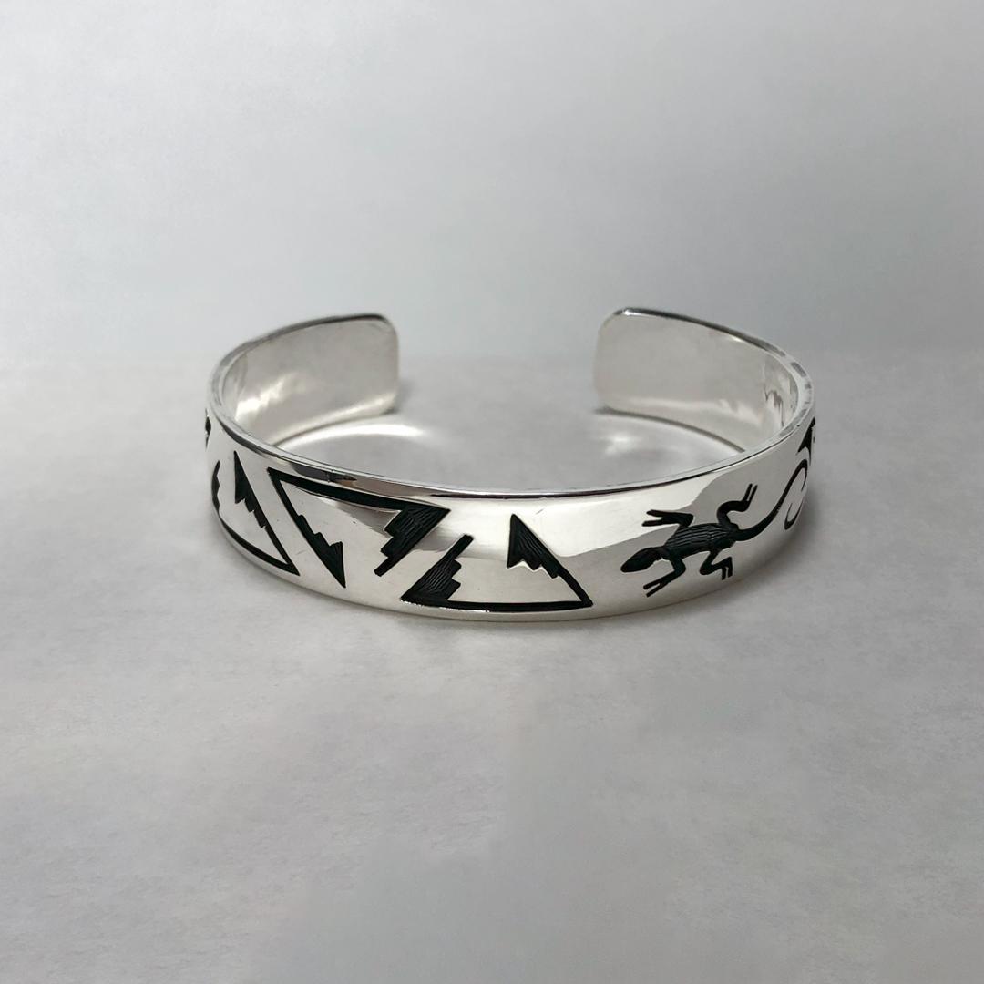 ホピ　Raymond Kyasyousie レイモンドキャセヨウスィー　バングル