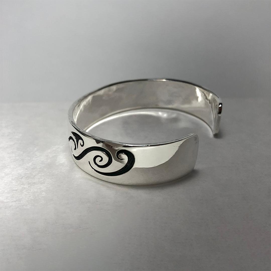 ホピ　Raymond Kyasyousie レイモンドキャセヨウスィー　バングル