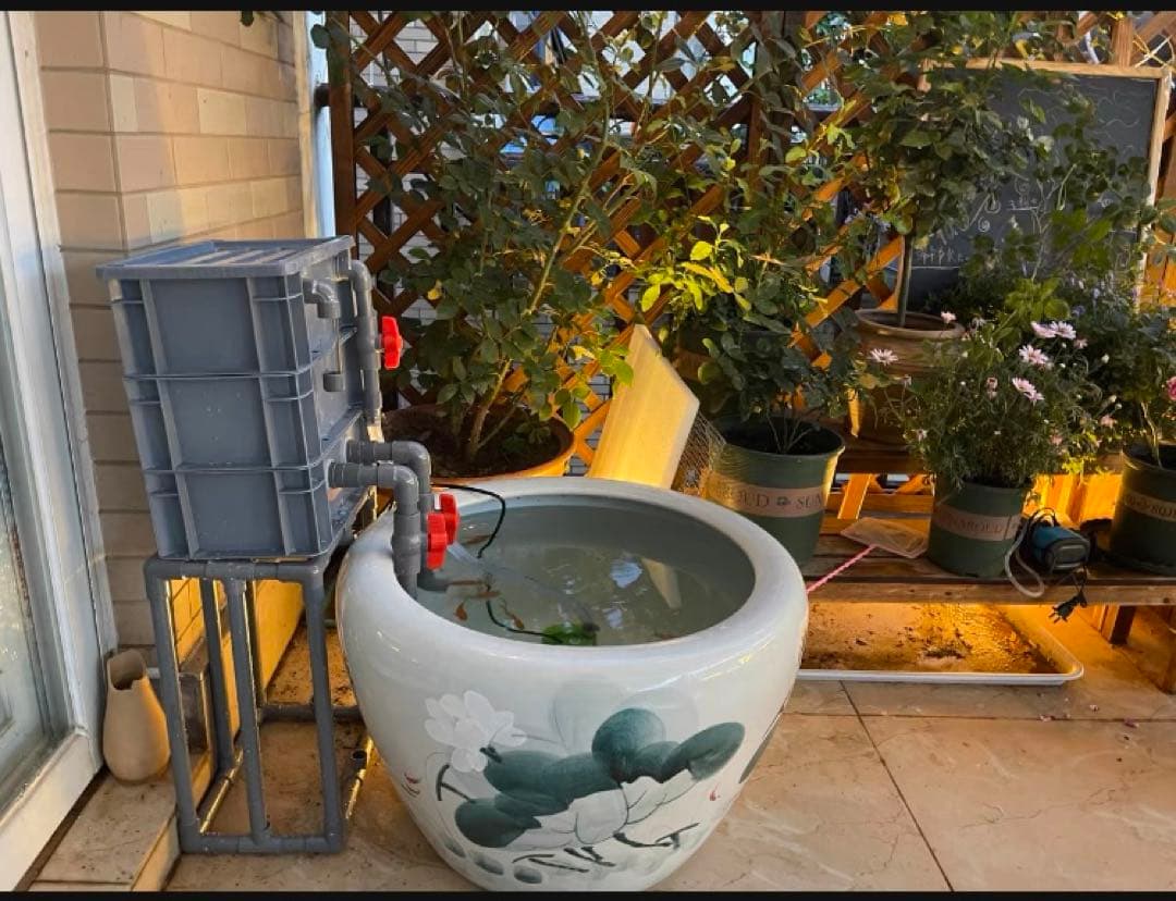 水槽池濾過器、1段階ろ材満タン付き三段式万能濾池大型水槽濾過層フィルター送料込み