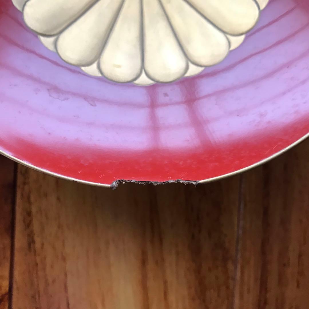 赤い漆の花弁模様　膳セット