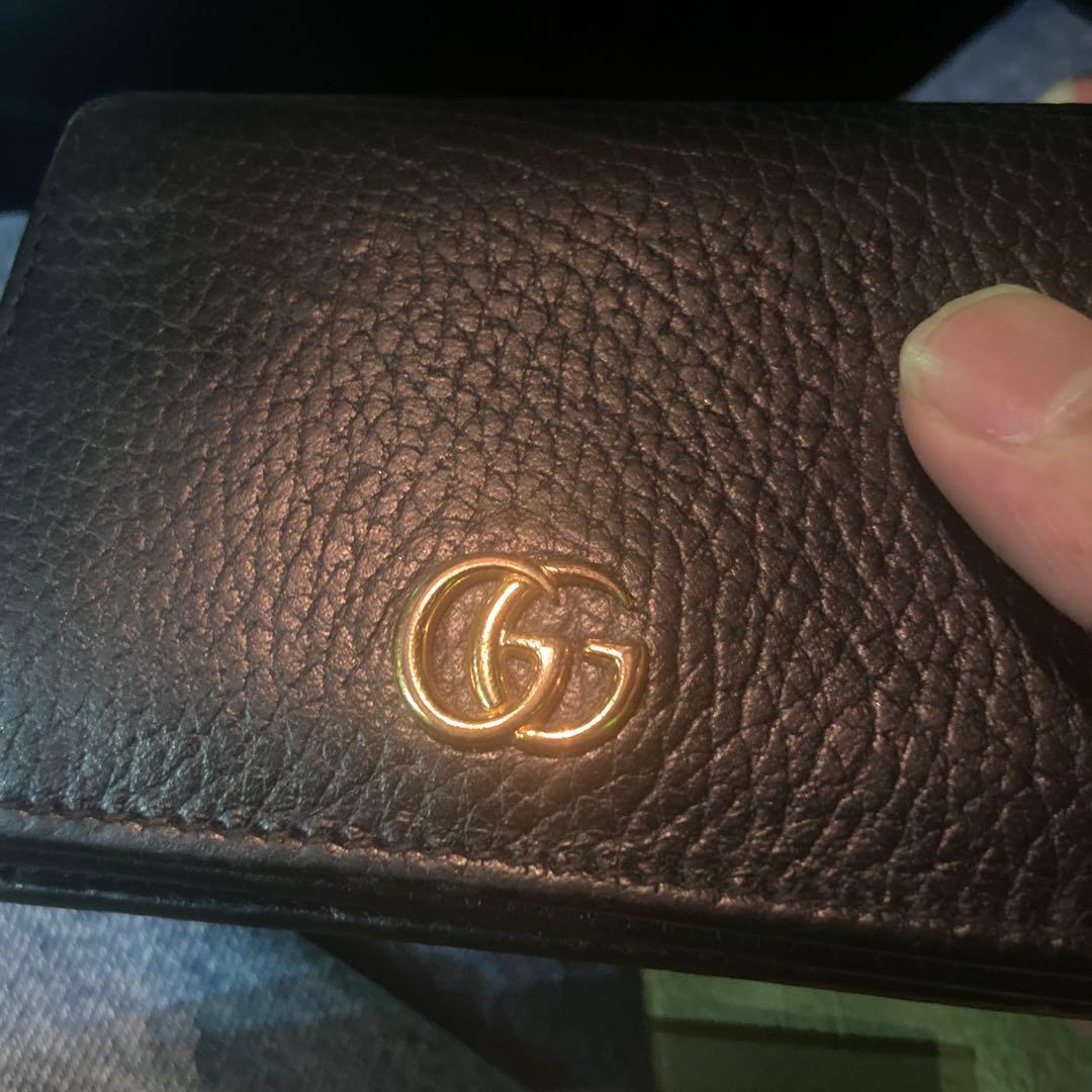 GUCCI ブラック 二つ折り財布