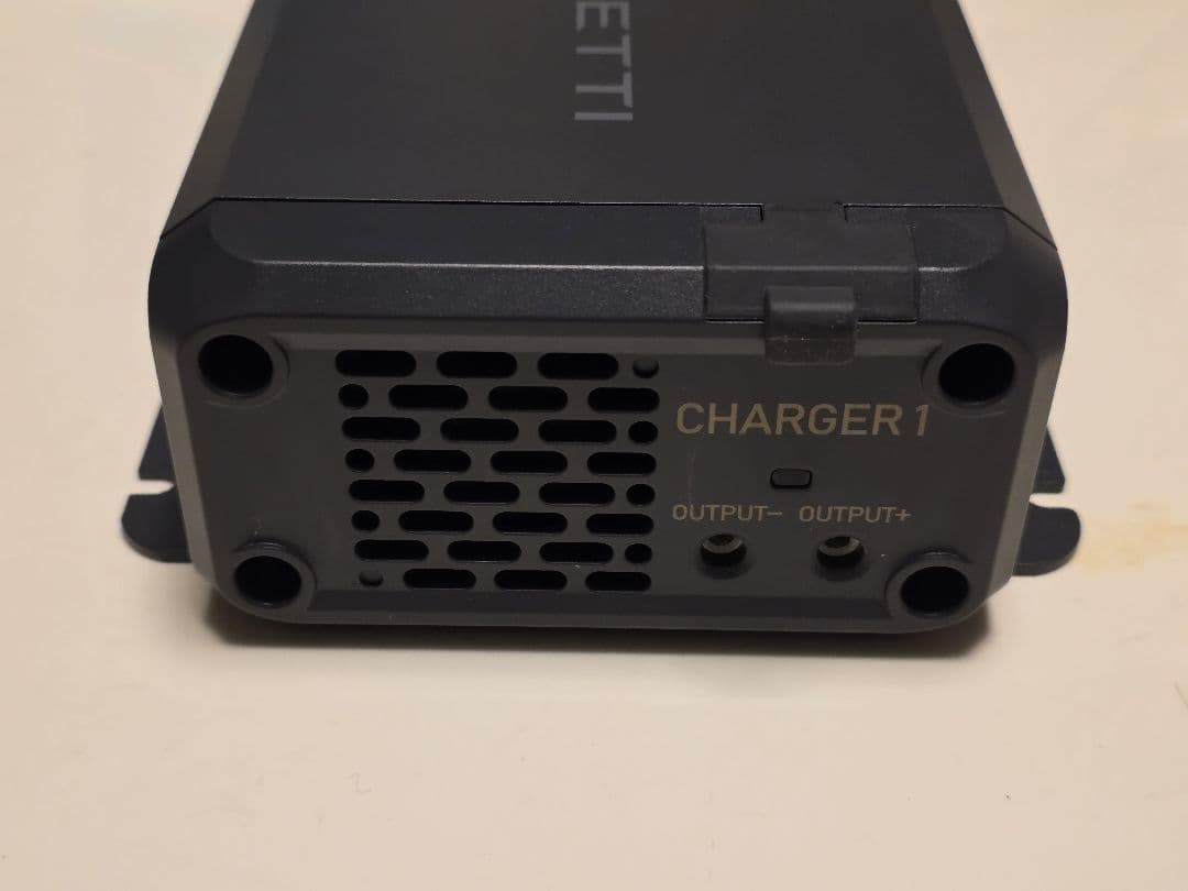 発電機・ポータブル電源 BLUETTI CHARGER 1