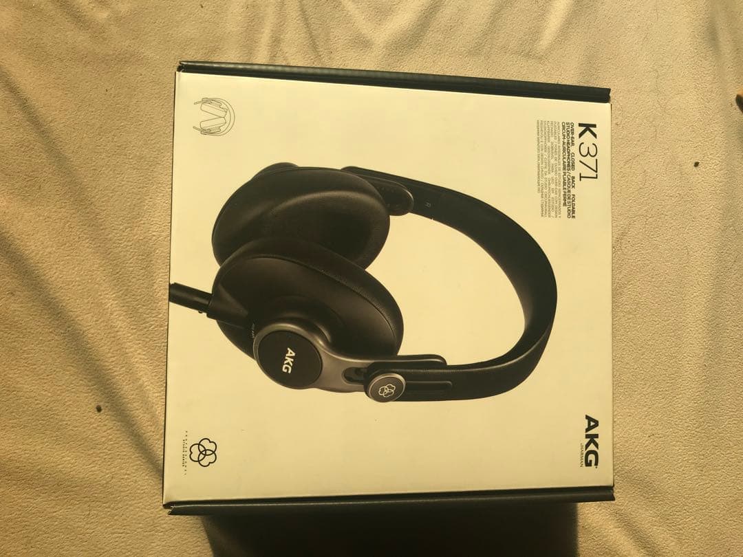AKG K371 有線ヘッドホン
