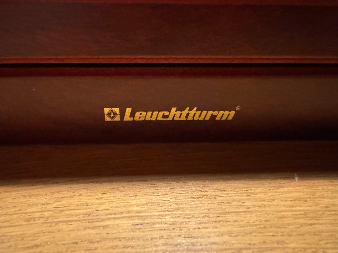 二つセット　ライトハウスケース