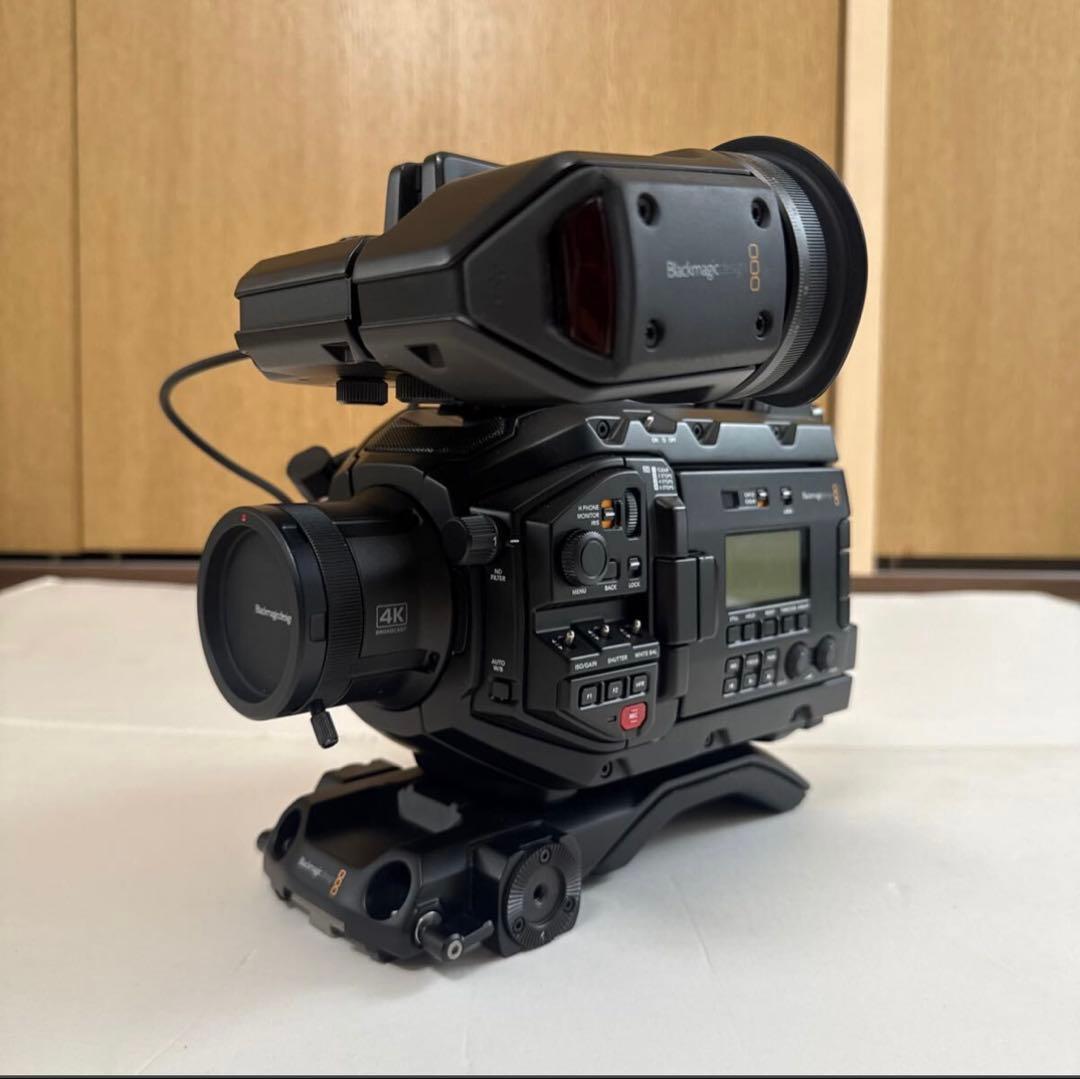 ビデオカメラ Blackmagic URSA Broadcast