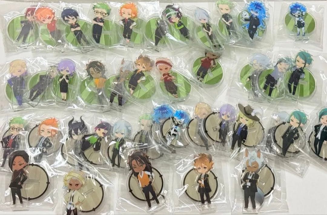 ツイステ ミニアクリルスタンド 制服 運動着 41点セット アクスタ