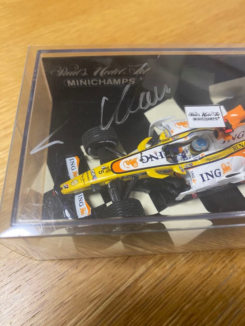 1/43 MINICHAMPS RENAULT F1アロンソサイン入り未展示品