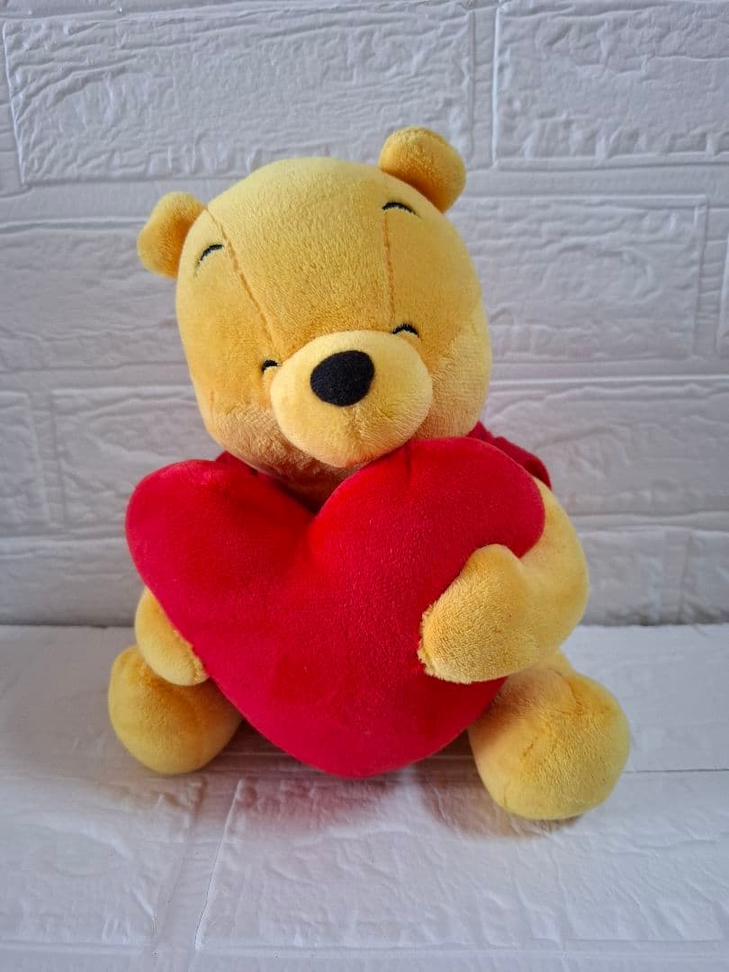 【最終価格】【レア】くまのプーさん ぬいぐるみ メッセージ入れ筒付き ハート♥️