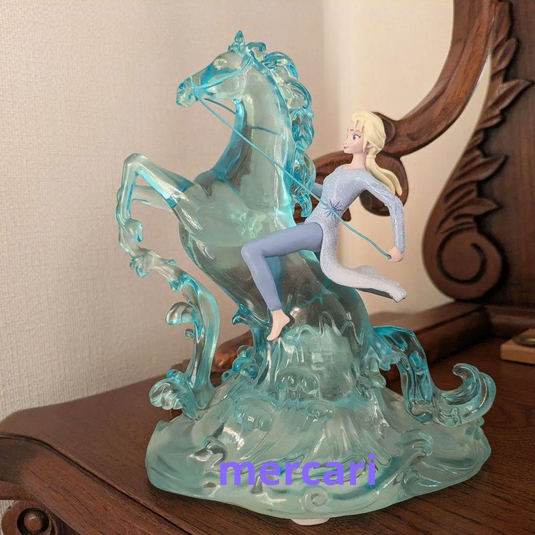 日本未発売 エルサ 水ノック フィギュア ディズニーショーケース 完売品