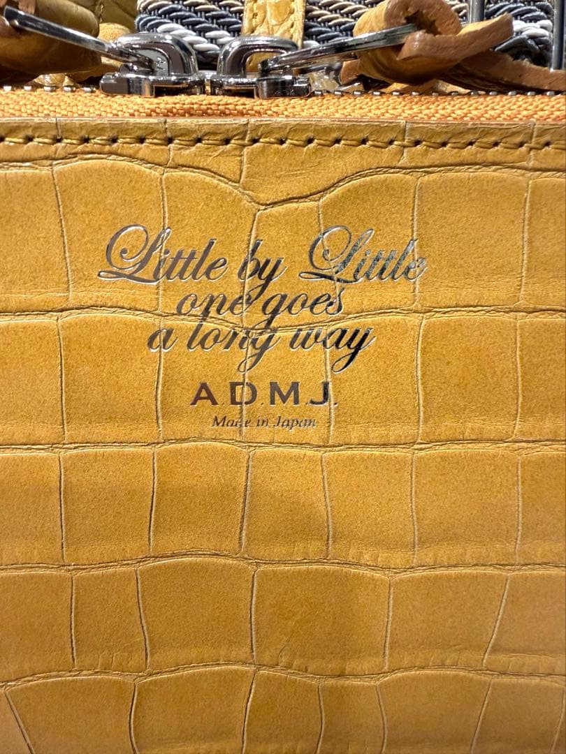 ADMJ スワロフスキースクエアショルダーバッグ