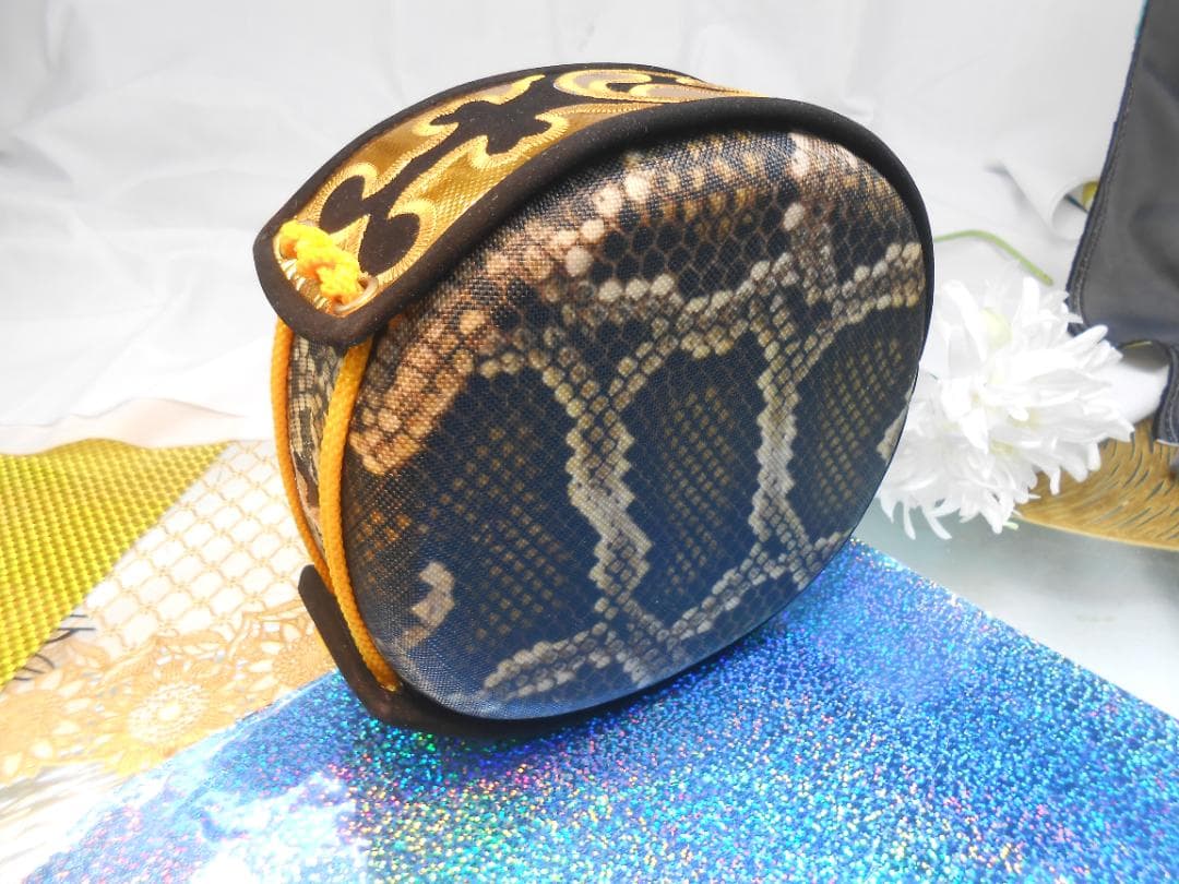 (送料無料)8.980円　R胴巻き付き人工皮張チーガ　自作へ挑戦