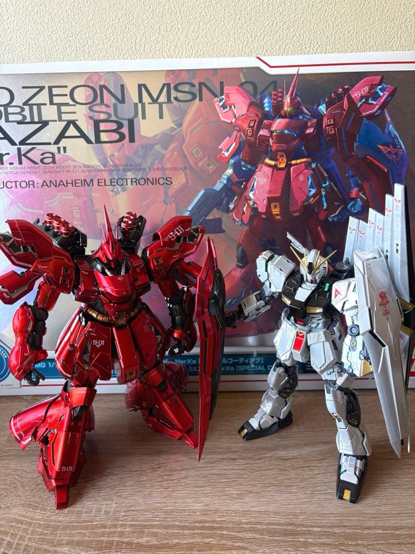 MG 1/100 ver.ka νガンダム　サザビー　超メルカリ市中限定出品