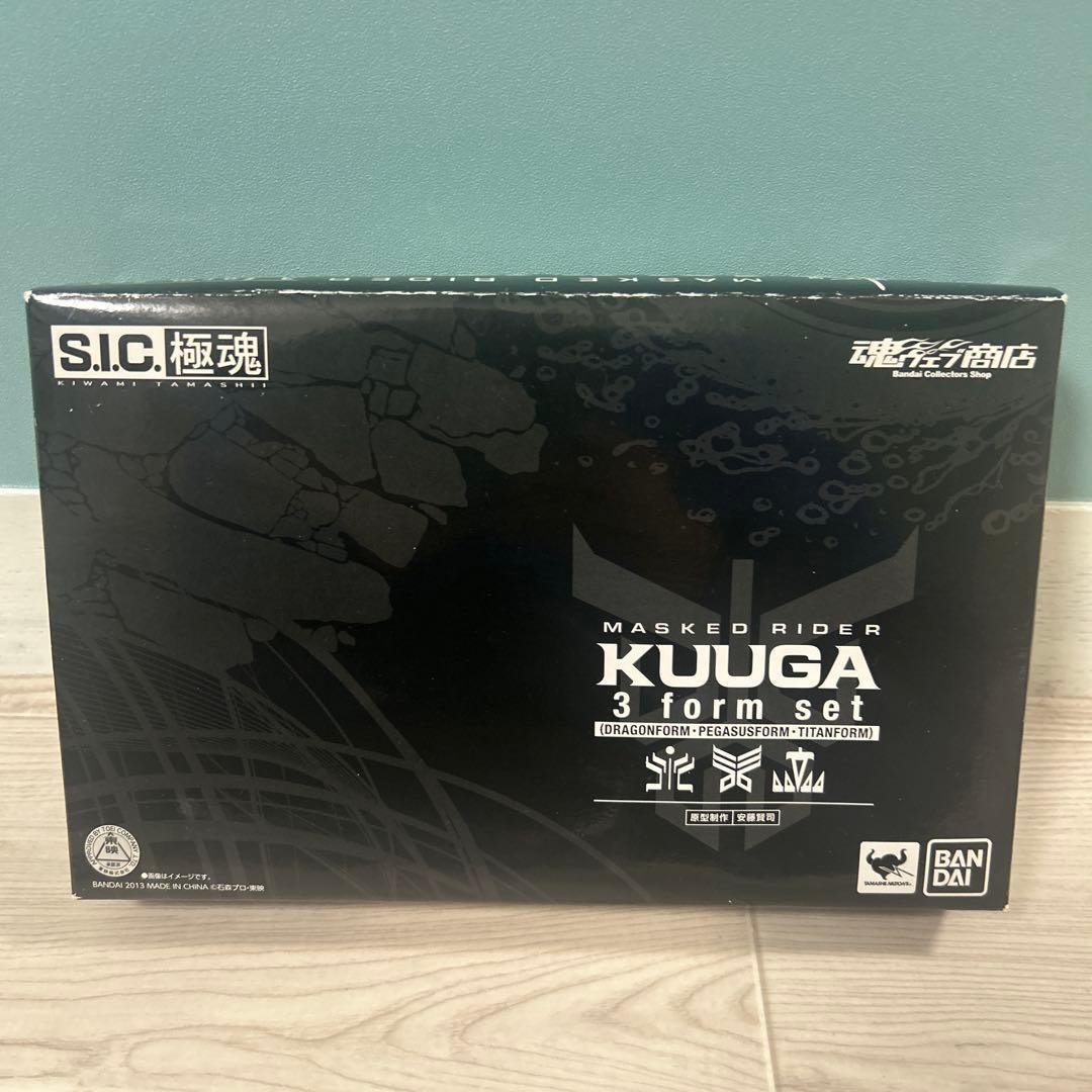 t190 SIC 極魂 仮面ライダークウガ 3 FORM SET