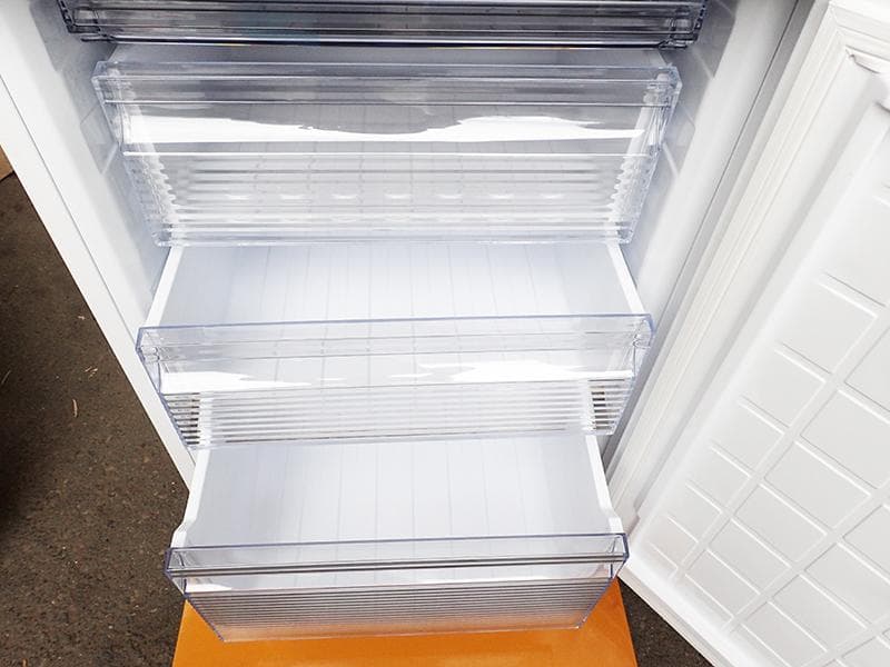 SHARP シャープ 2ドア冷蔵冷凍庫 310L 右開き 2023年製