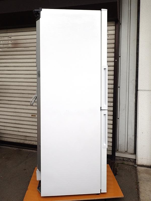 SHARP シャープ 2ドア冷蔵冷凍庫 310L 右開き 2023年製