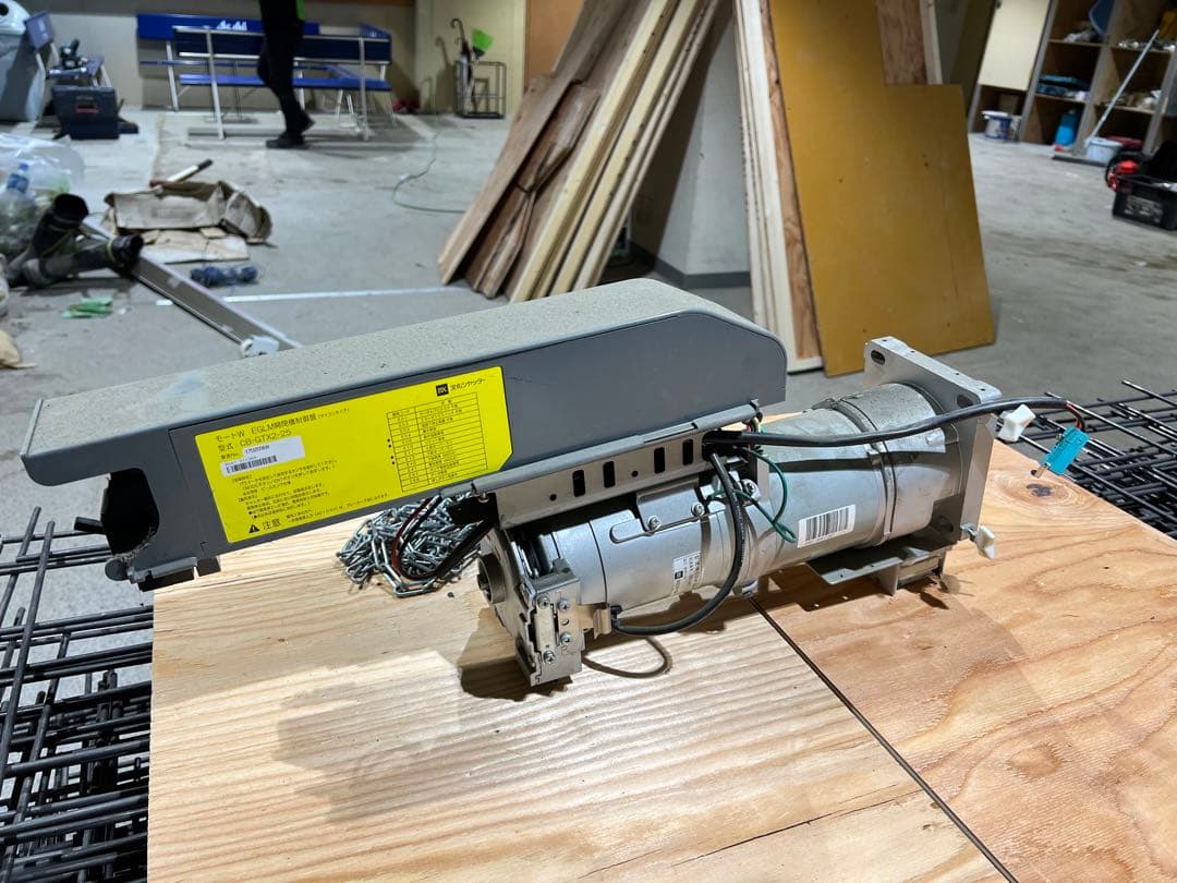 文化シャッター　モーター