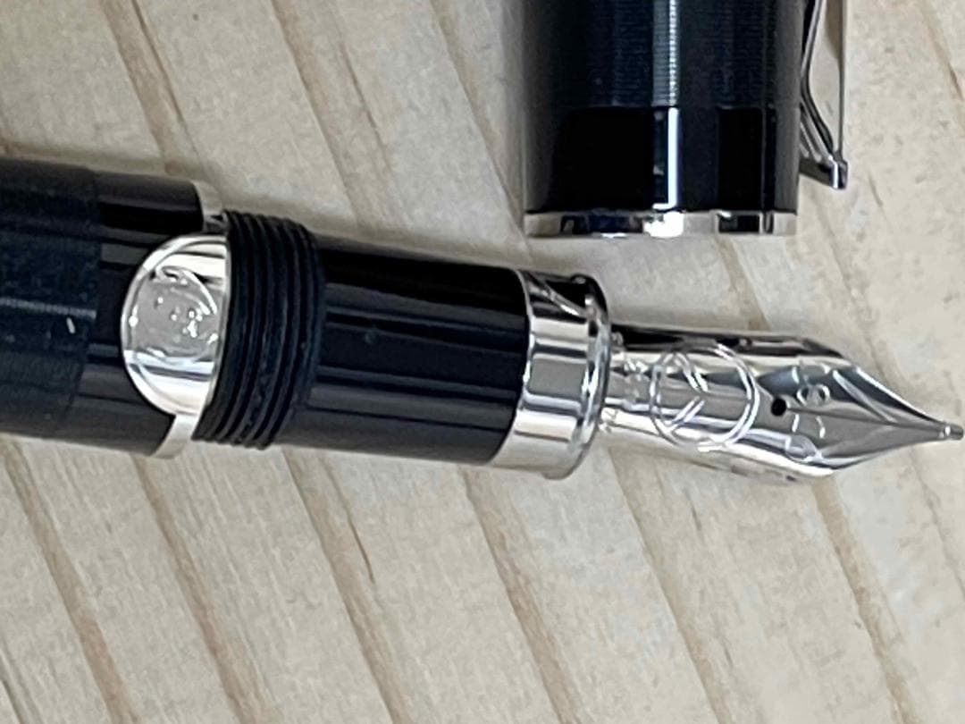 ま*ず様 難あり モンブラン 万年筆 ジョン・レノン スペシャルエディション 修