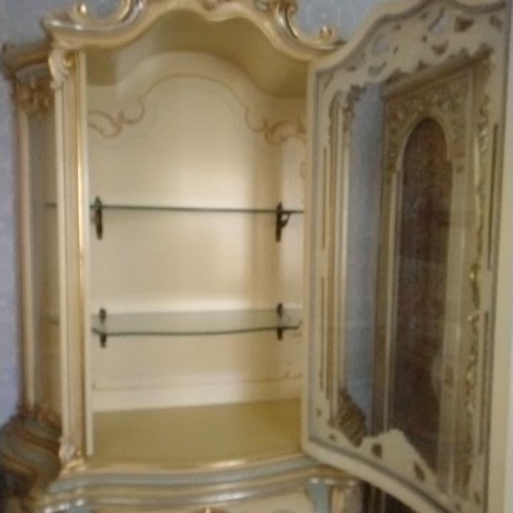 イタリア家具　ロココ調　キャビネット　手彫り　マリオコルチャゴ