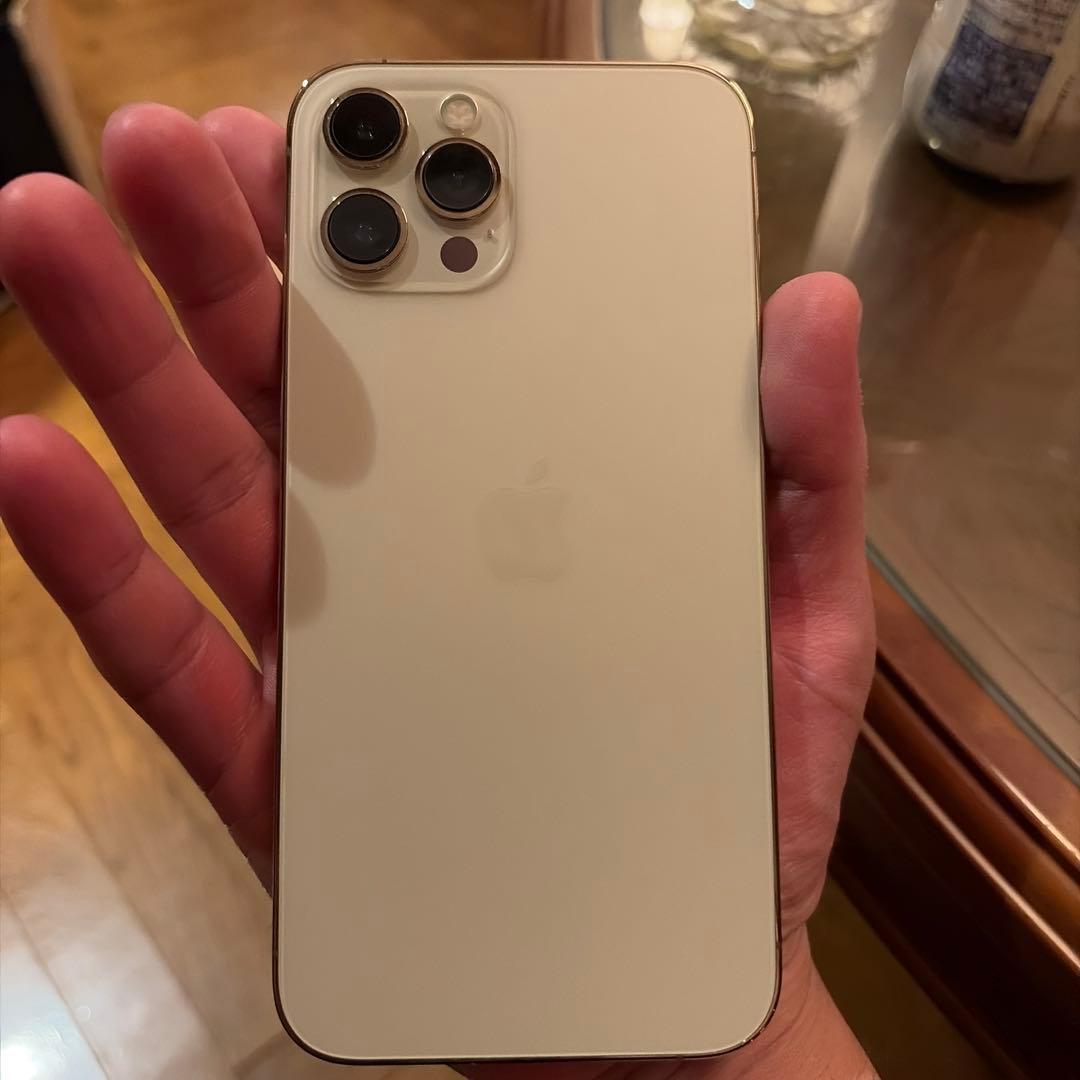 Apple iPhone 12 Pro Max ゴールド 本体