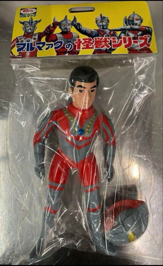 未開封品　ブルマァク ウルトラマン ゾフィー シルバー 面取れ ソフビ