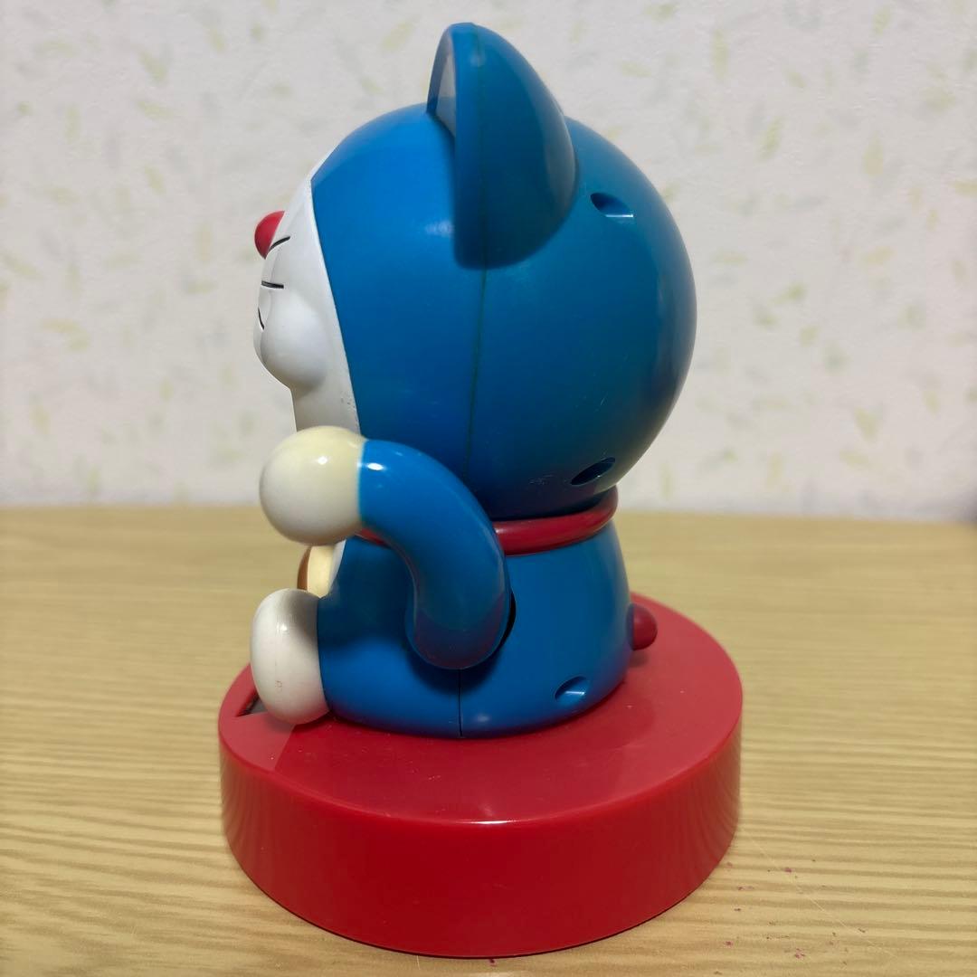 ドラえもん 福を呼ぶ招き猫 ソーラーフィギュア 青 黄色 猫型ロボット