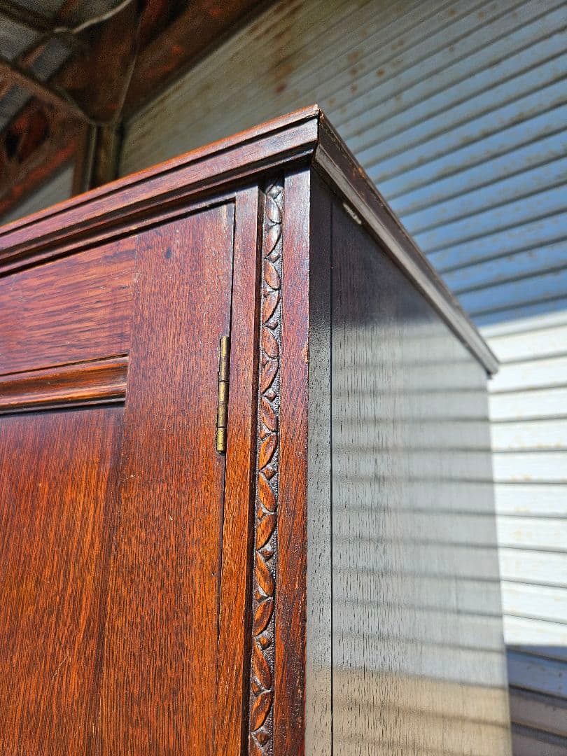 英国アンティーク 古いワードローブ 洋服箪笥 木製 無垢 ミラー 引出し付き