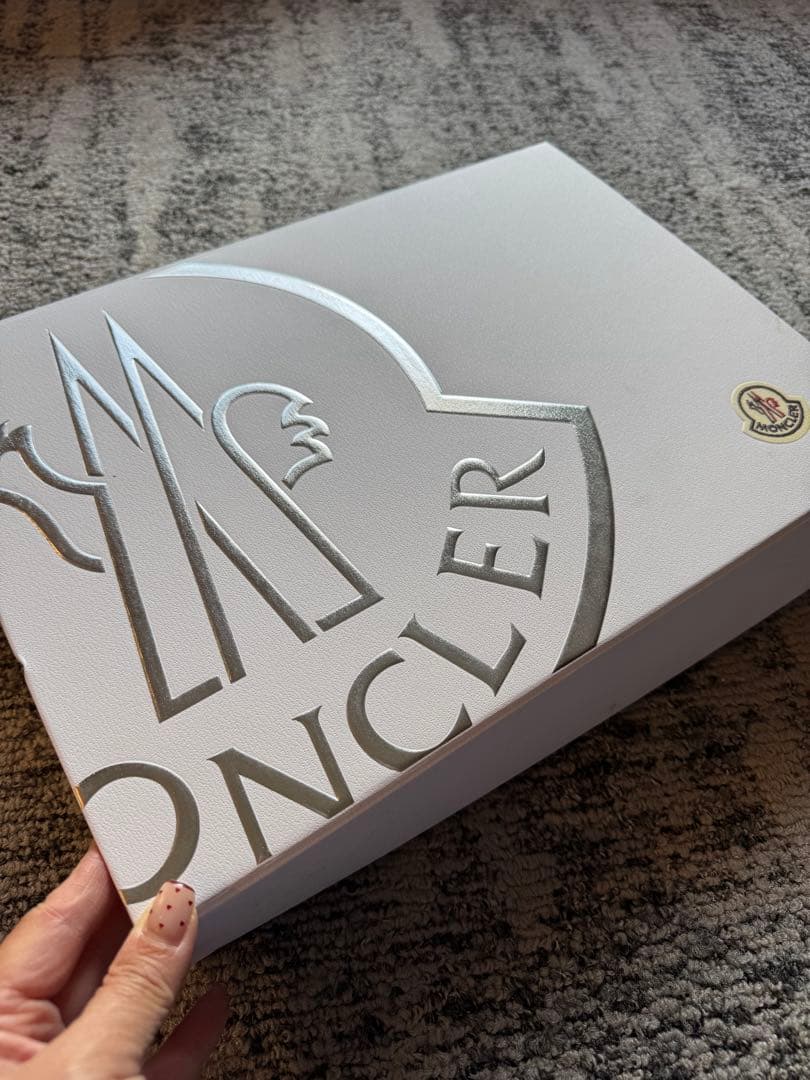 モンクレールダウンベストピンク２anni