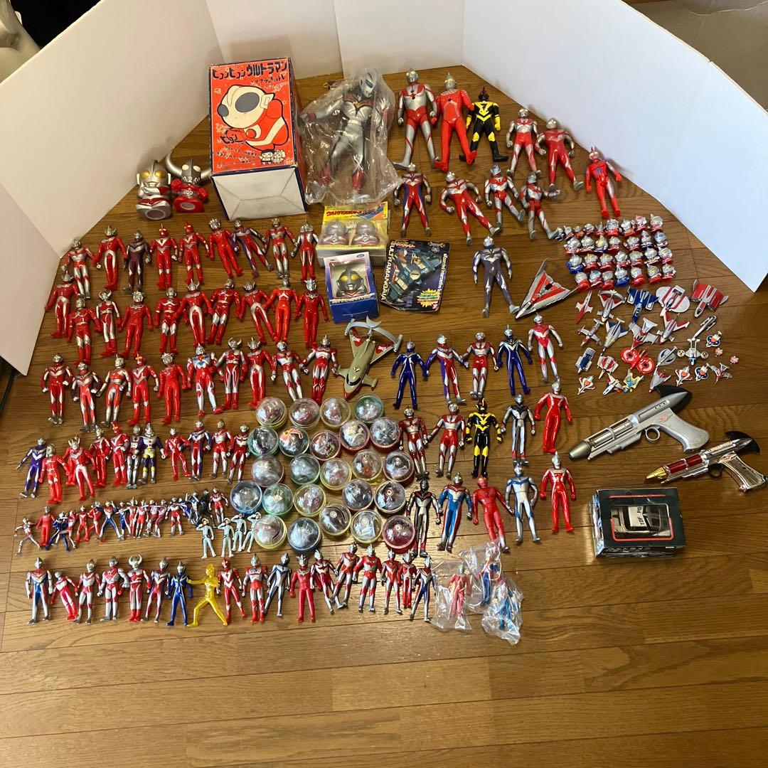 円谷プロウルトラマン　バンダイソフビフィギュア他まとめ売り