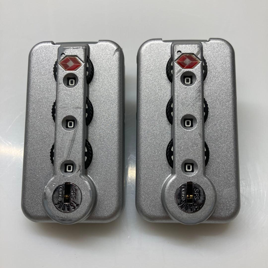 rimowa リモワ　tsaロック部品　2個セット　シルバー　tsa006