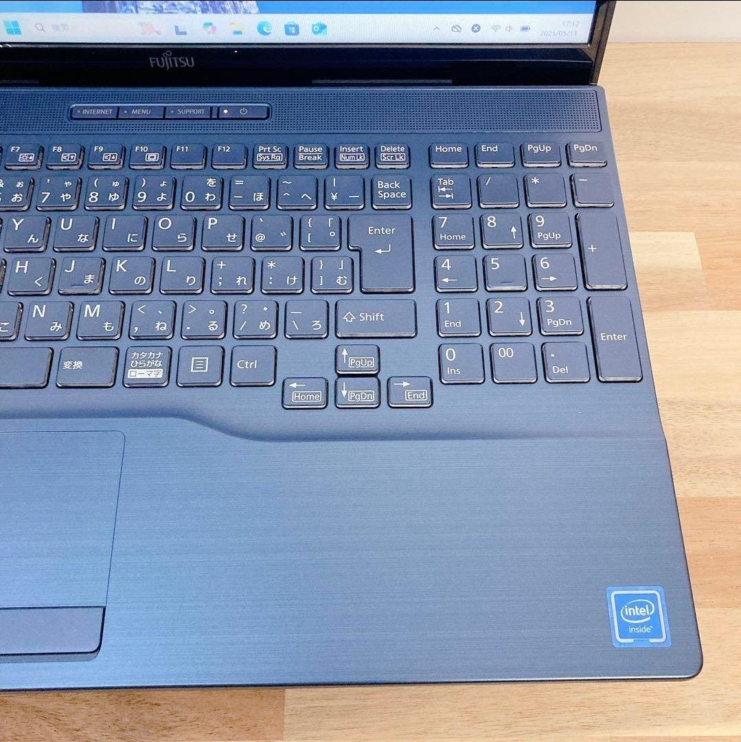 超美品 2021年製 intel第10世代Celeron Office付