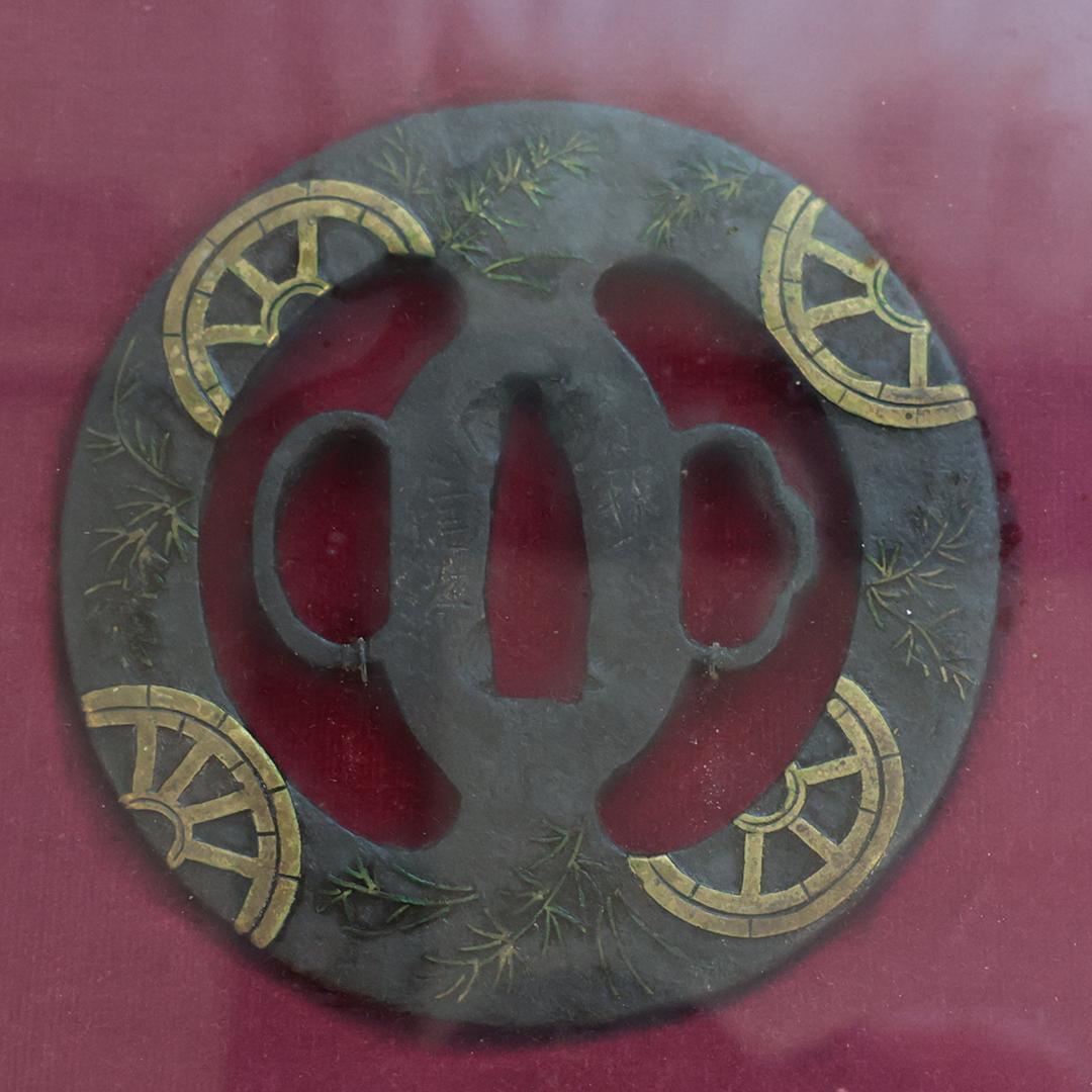 【最終値下げ】日本刀装具（鍔）5点セット（ケース付き）