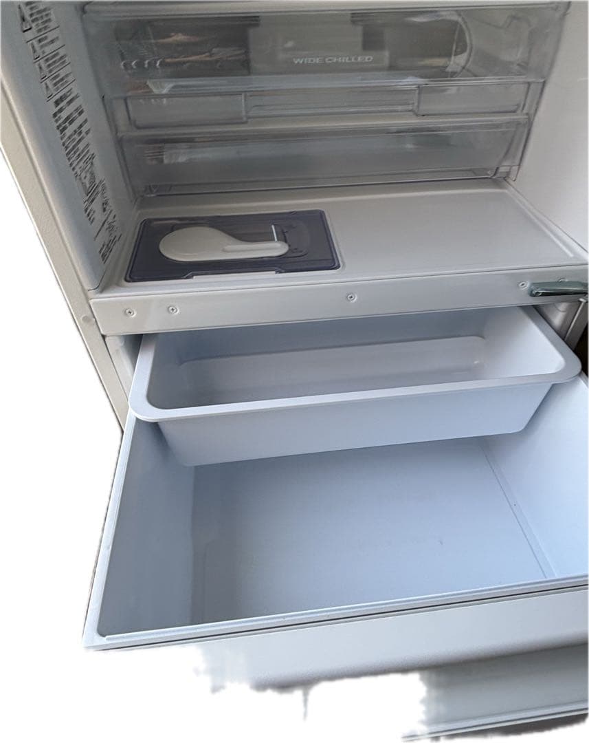 美品　2022年製　三菱　冷凍冷蔵庫３３０Ｌ　ホワイト