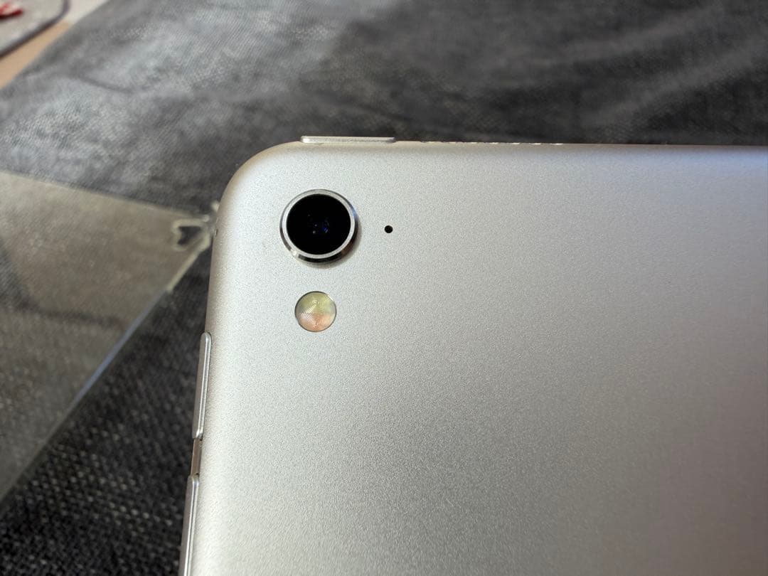 iPad Pro 9.7インチ 本体のみ(Wi-fiモデル 128GB)