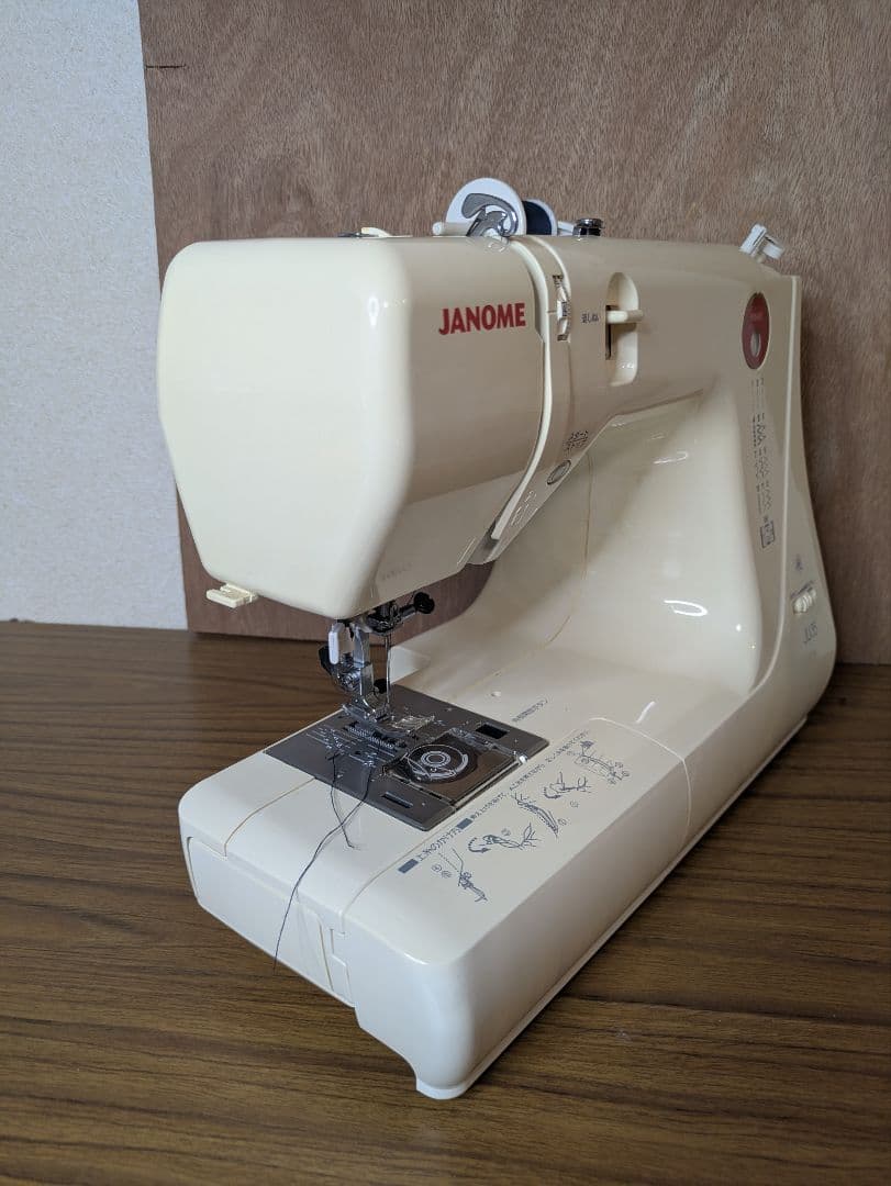 ☆おまけ付き☆ジャノメ小型電子ミシン☆分解整備調整済み☆信頼性抜群☆660型